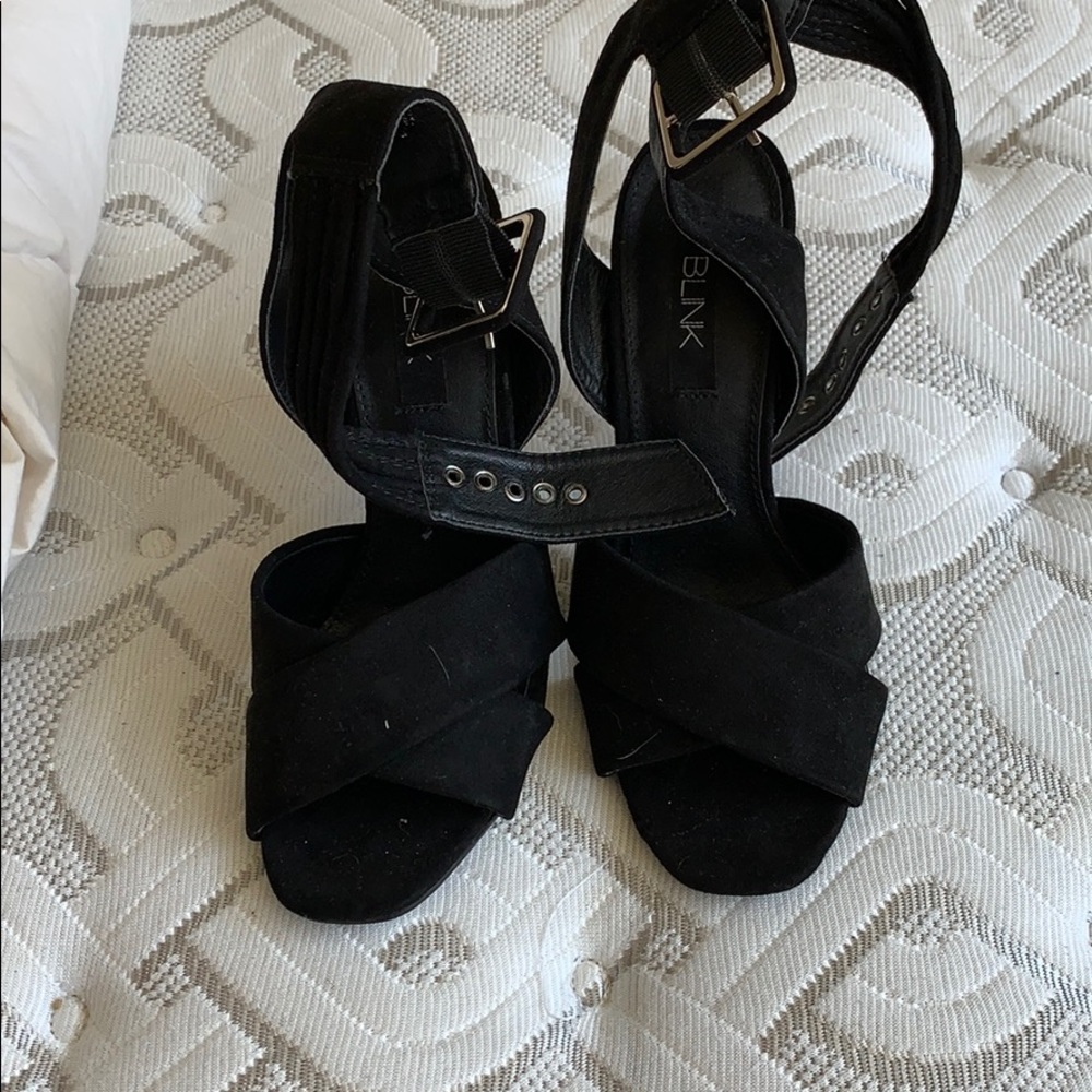 Heels size 5